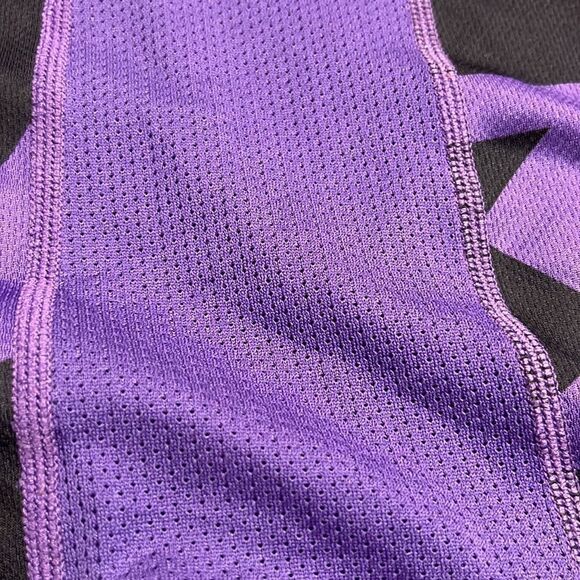 Nike Dri-Fit Workout Tank - Picture 7 of 12